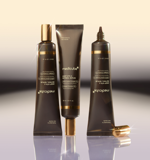 MEDICUBE Deep Vita A Retinol Serum 30ml product image with dark dropper bottle and packaging
