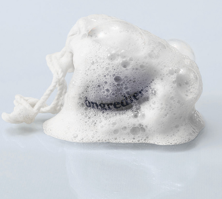ongredients Butterfly Pea Cleansing Ball 110g facial cleanser packaging