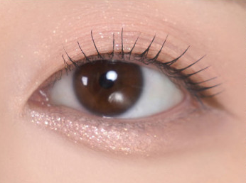 THE FACE SHOP EYE RISE Dual Under Eye Maker dual-ended under-eye makeup pencil in multiple shades