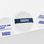 DASHU Men’s Oil Cut No-Sebum Powder 5g shown with a model