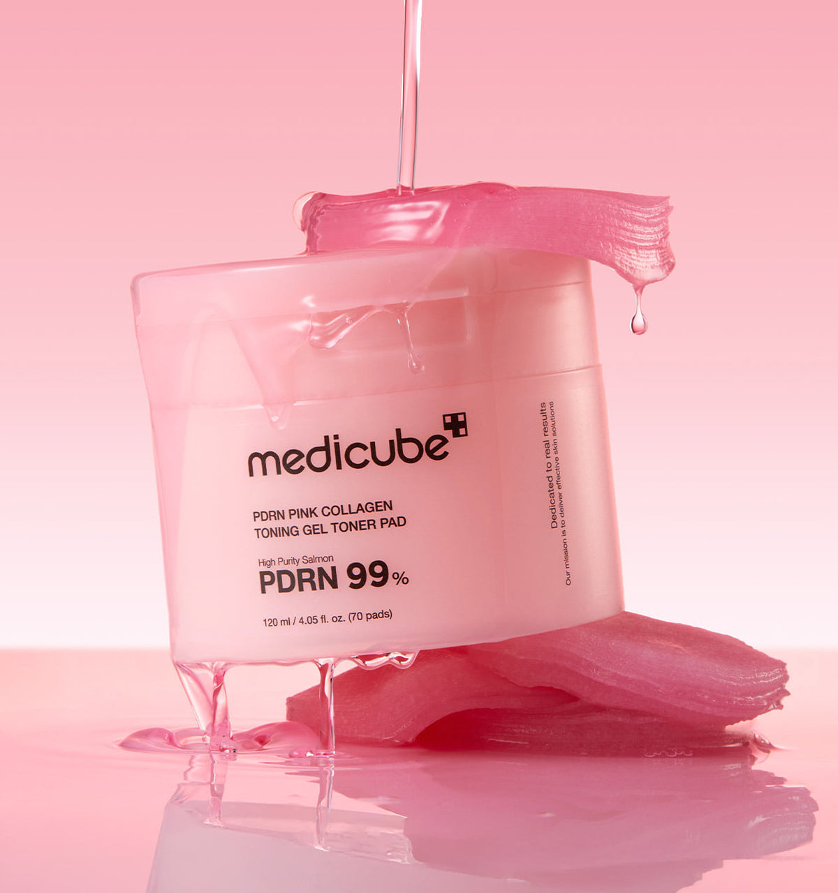Medicube PDRN Pink Collagen Toning Gel Toner Pad pink jar containing 120 ml essence and 70 pads